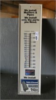 Walker Muffler Adv Metal Thermometer - 28"