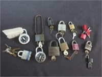 Locks w/Keys or Combos
