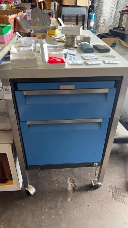 Metal Filing Cabinet With Keys