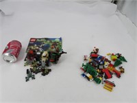 2 ensembles de blocs Lego dont Monster Fighters
