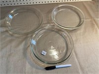 3 GLASS PIE PLATES