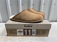 Mens Slippers Size 11