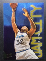 Shaquille O'Neal Fleer 9 of 12 Basketball Card