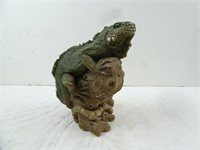 7" Animal Classics Iguana Statue