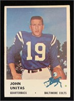 1961 Fleer #30 Johnny Unitas Football Card