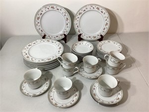 Abingdon Porcelain China Service For Eight