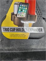 Trio cup holder