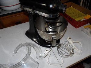 Kitchen aide and attachments