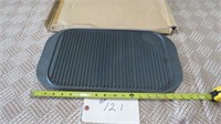 DOUBLE SIDED CAST GRILL TOP 19" X 10"