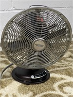 Needs a good cleaning table fan