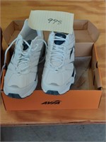 Avia athletic shoes, size 10.5 men's