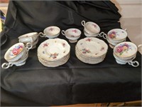 Bavaria Germany Hutschenreuther Pasco 12 cups and