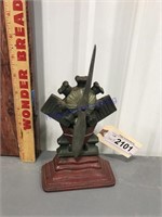 Cast iron airplane prop statue, 6" tall