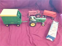 John Deere metal toy tractor and wagon set,