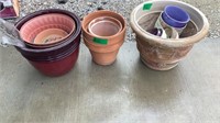 Plastic, Ceramic Flower Pots