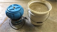 Midway Tumbler & Media Bucket With Sifter