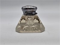 STERLING TOP CUT GLASS INKWELL - 3" SQ X 2 7/8" H