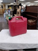 5 gallon gas can