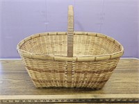 Large Woven Basket w Handle