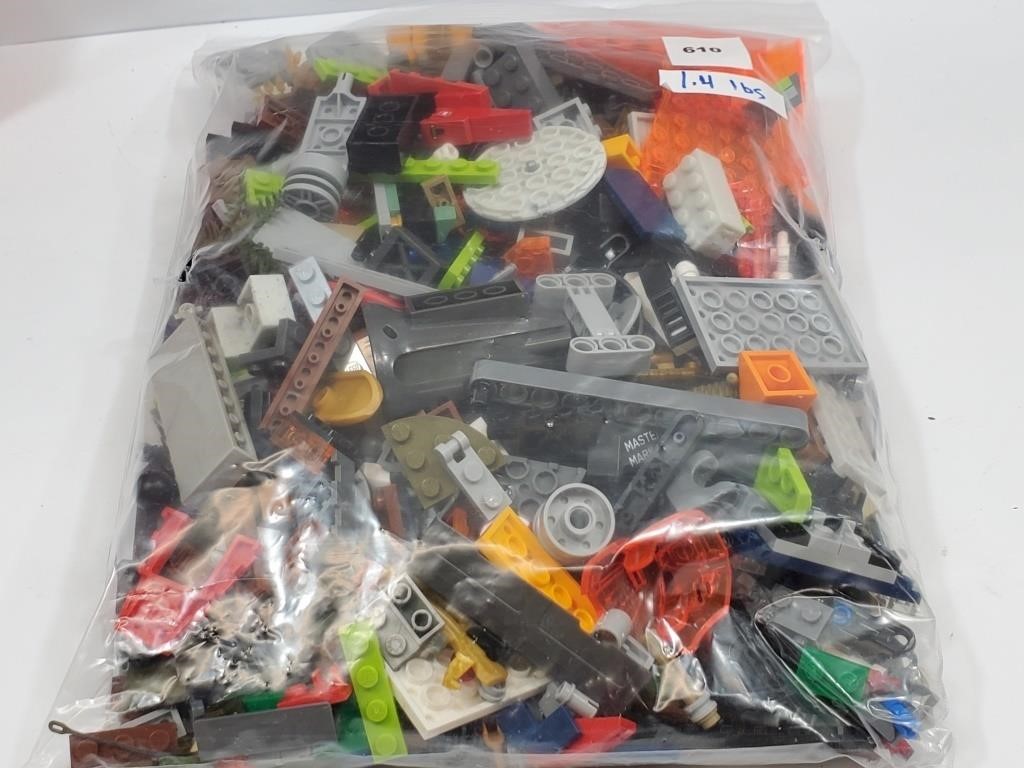 Lot of Lego Pieces 1.4 POUNDS