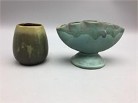 Lot of two pottery vases