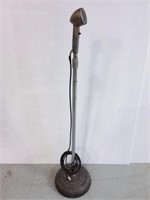 Vintage Berger Ind. Straight Microphone Stand