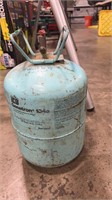 1 CAN OF FREON R134A