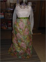 (4) Vintage Formal Dresses