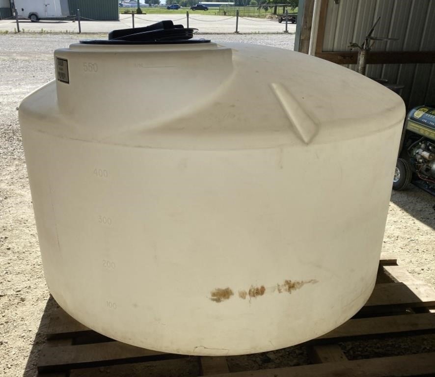 550 Gallon Poly Water Tank