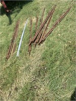 (10) 8’ metal crossbeams/(1) fence post