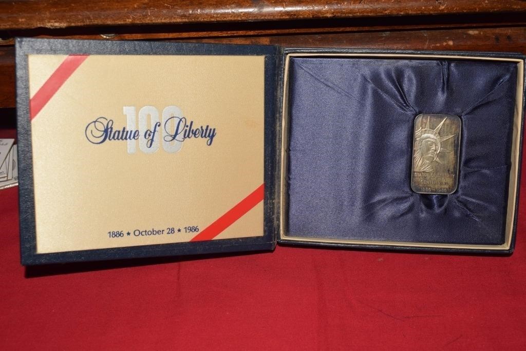 1986 Statue of Liberty Silver Bar in Box