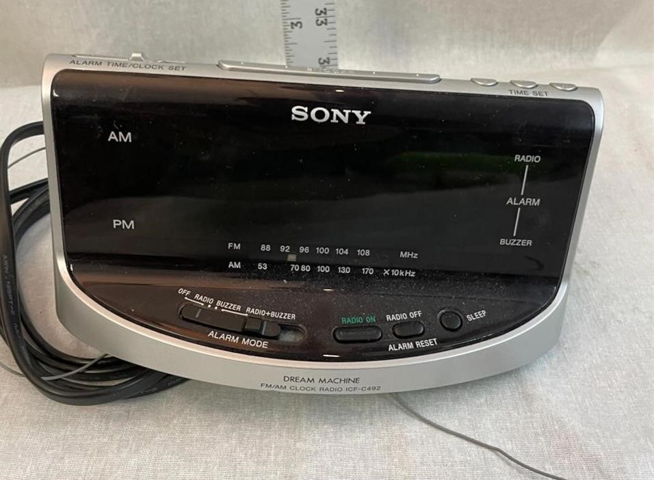 Sony Dream Machine Alarm Clock