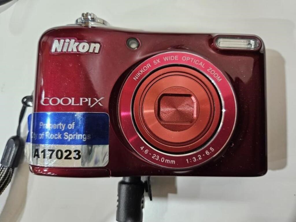 Nikon Coolpix  L30