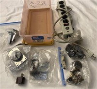 hardware & electric supplies plastic box w/lid