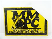 17.5" x 12" Vintage Manitowoc Milk Producers Coop