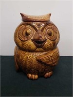Vintage McCoy owl cookie jar he does have a chick