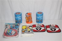 NEW BUGS BUNNY POT HOLDERS TOWEL & MORE