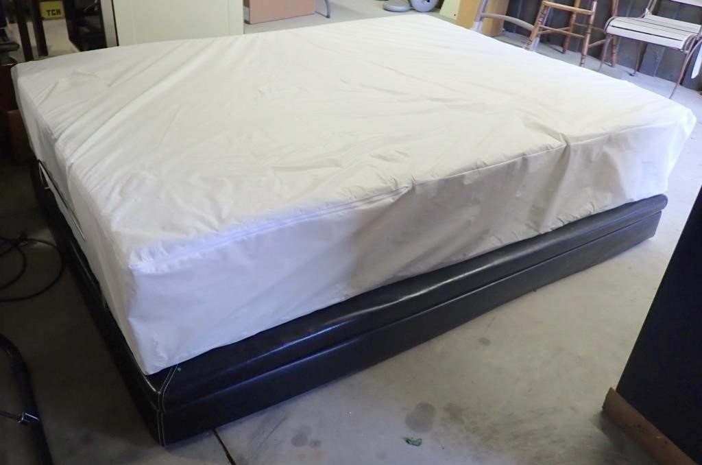 QUEEN SIZE ADJUSTABLE ELECTRIC BED