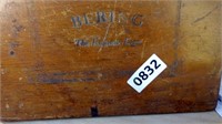 Wooden Cigar Box bering