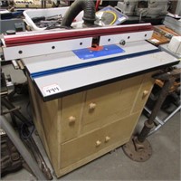 KREG ROUTER TABLE / CABINET W/ ROUTER & BITS