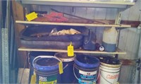 Shelf of Oil Pans, Windshield Washer Fluid, 15W40