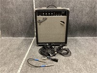 Fender Frontman 25B Bass Amp and Microphone