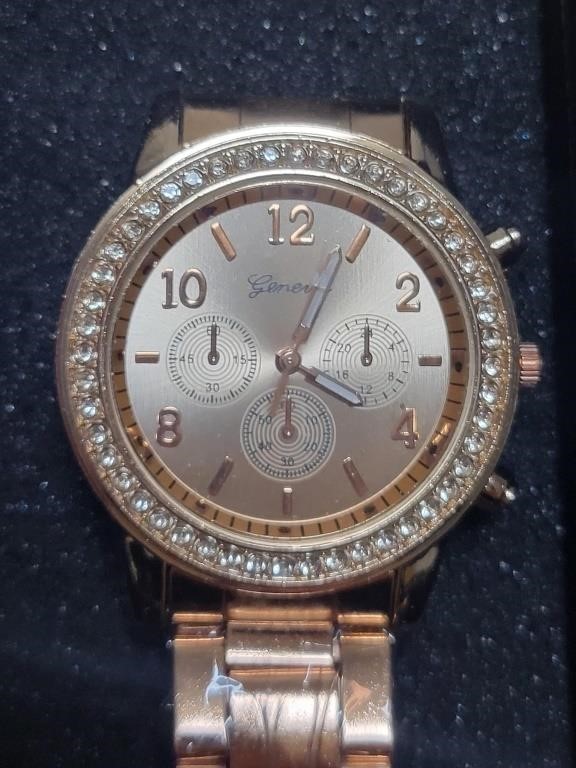 NEW Men's Geneva Rose Gold & Rhinestone Watch