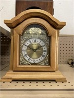 MANTLE CLOCK