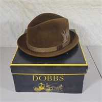 Vtg Dobbs Fifth Avenue Hunter Mt Hat