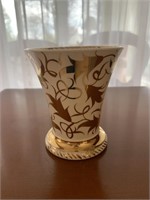 WEDGEWOOD 4" H VASE WITH GOLD TRIM SIGNED