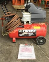 Husky Portable Air Compressor. 8 Gallon Capacity,