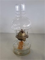 Oil Lamp w/ Eagle Glass 11in Tall