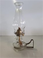 P & A Oil Lamp, Eagle Glass w/ Wall Bracket 13.5in