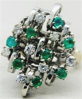 14KT WHITE GOLD .50CTS EMERALD & .40CTS DIA. RING